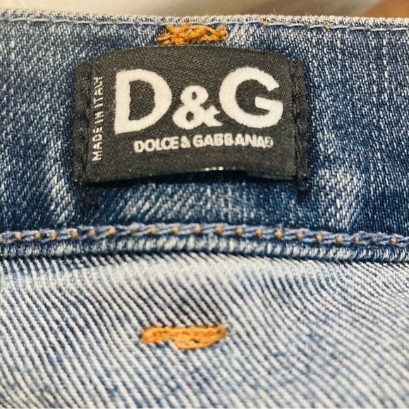 DOLCE & GABBANA Sz 32 Jean Button Side Seam Embellishment Wiskering Flare Jeans - Picture 9 of 16